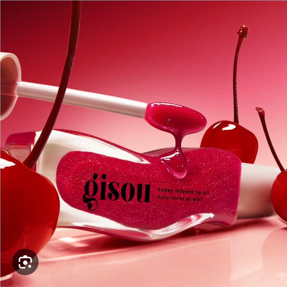 Gisou Cherry on the Cake Lip Oil